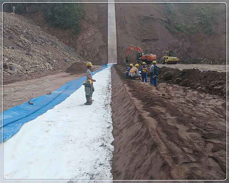 复合蜜桃永久免费膜的蜜桃永久免费织物平面导水性要求