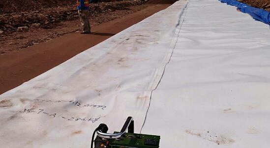 HDPE蜜桃永久免费膜生产性焊接避免鱼咀