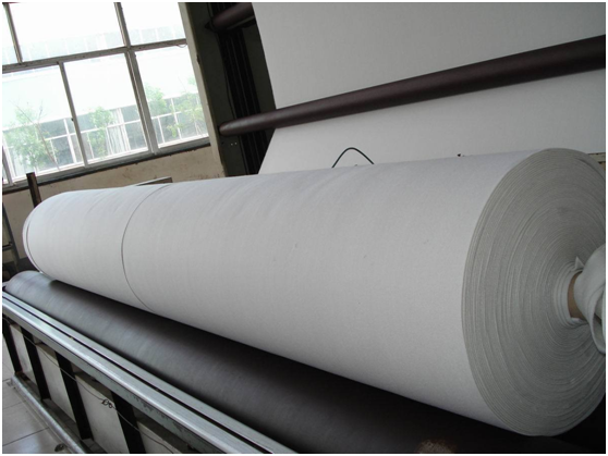 蜜桃永久免费膜在底板的作用不言而喻