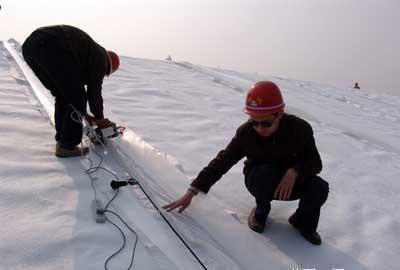 面积较大的蜜桃永久免费膜如何加强处理