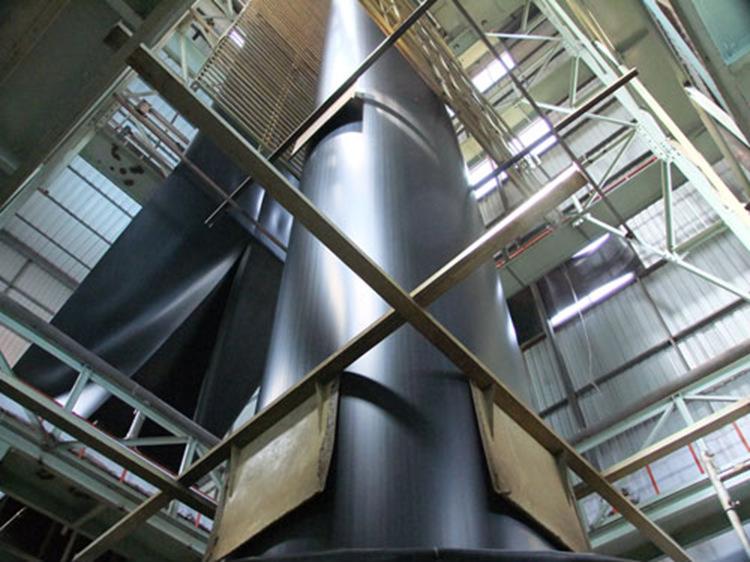 蜜桃永久免费膜厂家解答吹塑法制造蜜桃永久免费膜的原理