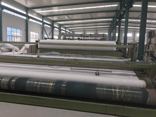 水库蓄水蜜桃永久免费膜褶皱率采取多少合适？