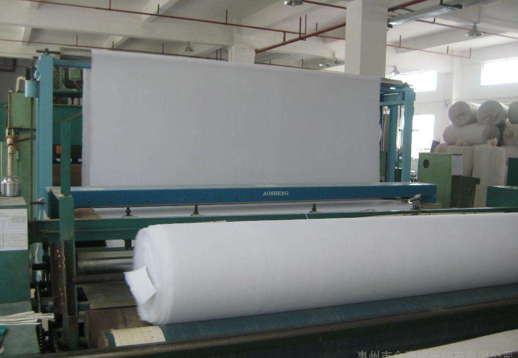 如何屏蔽紫外线对长丝或者短丝蜜桃永久免费布的影响