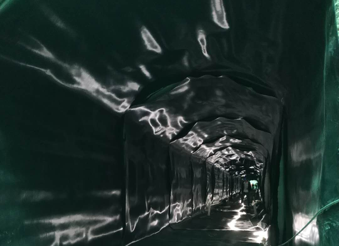 蜜桃永久免费膜在储液池抗浮问题解决方案