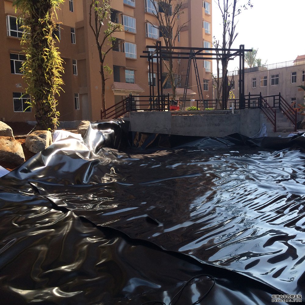 蜜桃永久免费膜在冬季施工的冻胀问题及解决