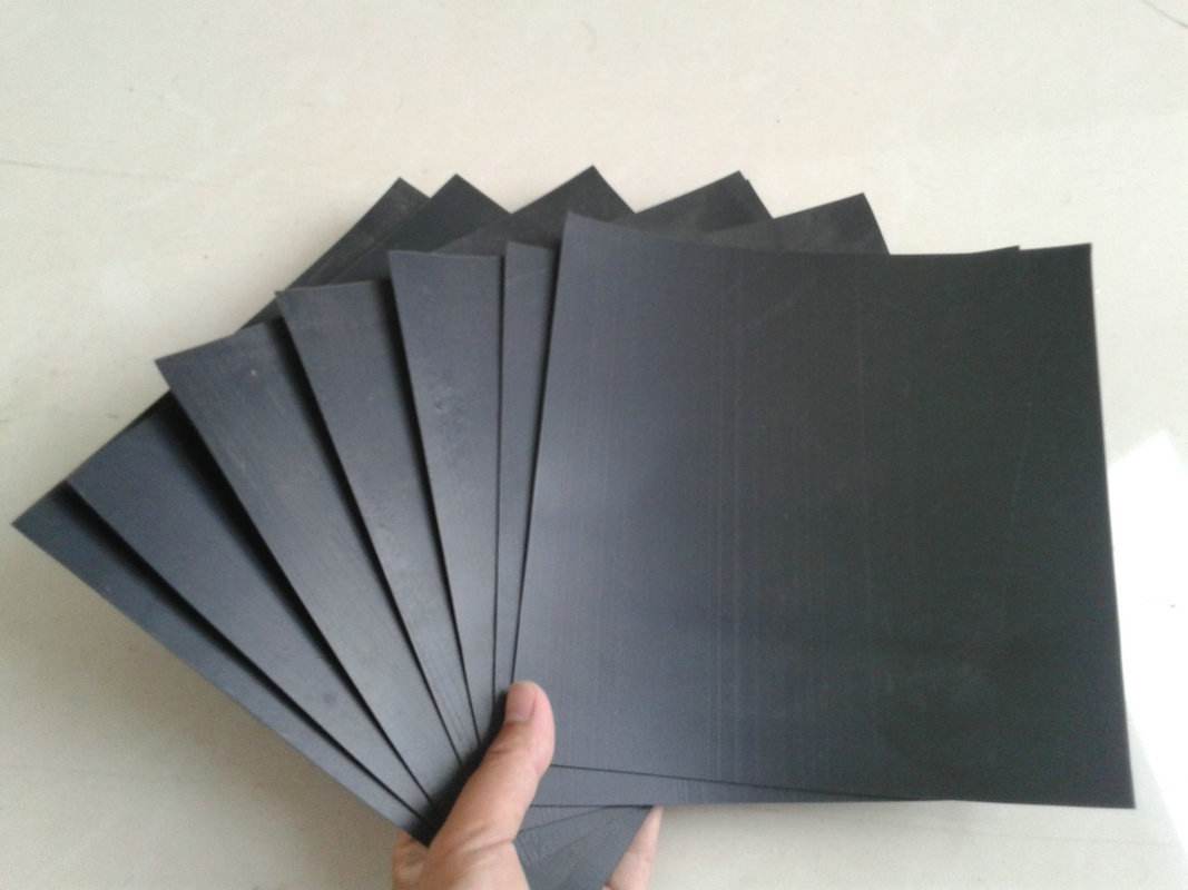 蜜桃永久免费膜轧花成糙法和化学发泡成糙方法有什么区别