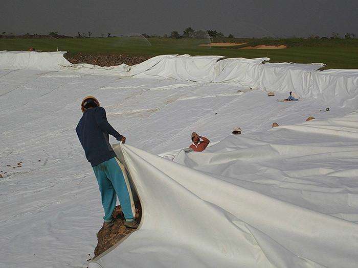 蜜桃永久免费合成材料在大坝工程中的应用及注意事项